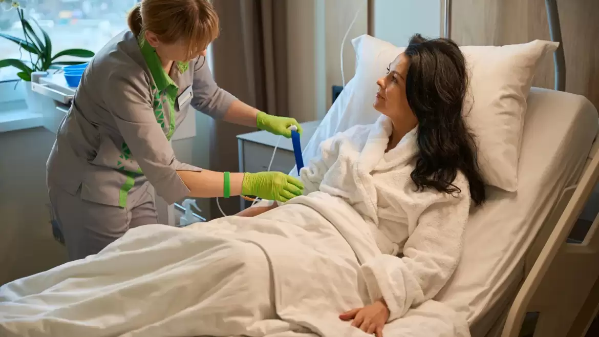 Recuperación post Mommy Makeover: qué pasa luego de la cirugía