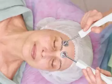 Impacto del rejuvenecimiento facial en el Autoestima y Bienestar